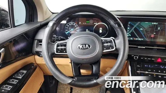 Kia Carnival 2021 — Photo 13/20