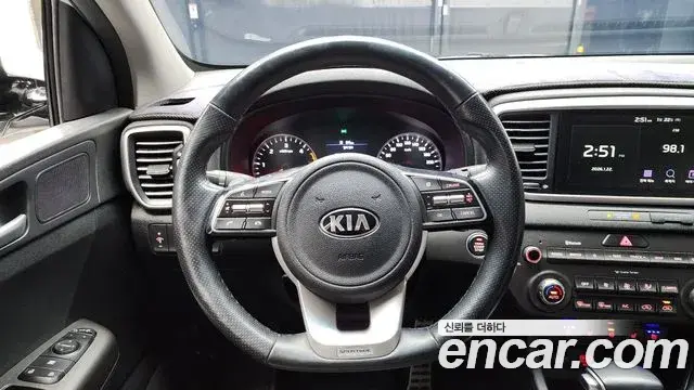 Kia Sportage The Bold 2019 — ფოტო 3/20