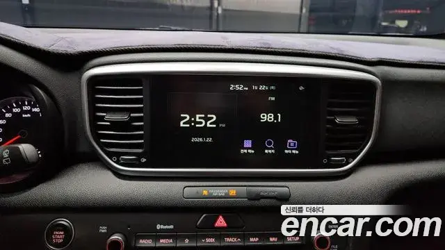 Kia Sportage The Bold 2019 — ფოტო 16/20