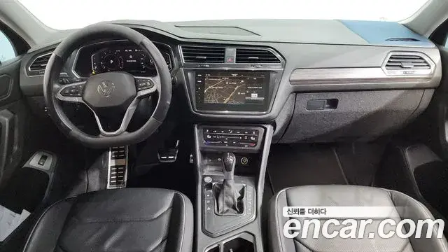 Volkswagen Tiguan Allspace 2023 — Şəkil 17/20