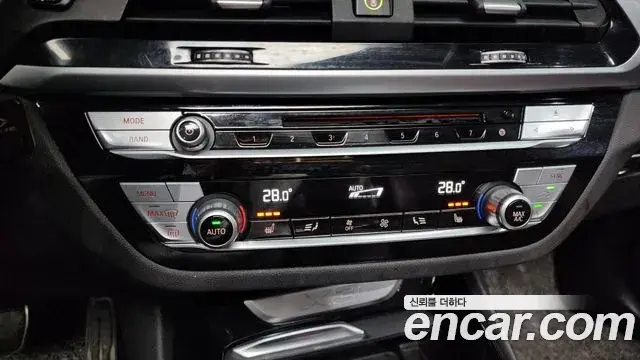 BMW X3 2019 — Фото 16/20