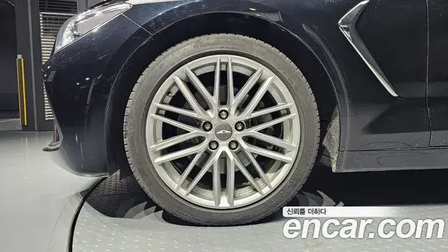 Genesis G70 2020 — Şəkil 10/20