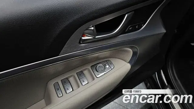 Genesis G70 2020 — Şəkil 20/20