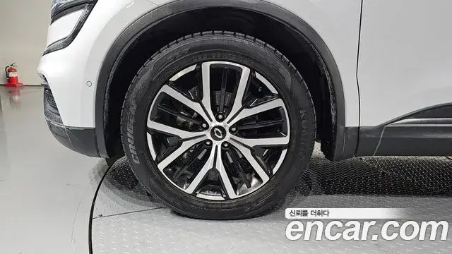 Renault Samsung QM6 2022 — ფოტო 8/20
