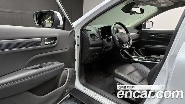 Renault Samsung QM6 2022 — ფოტო 17/20