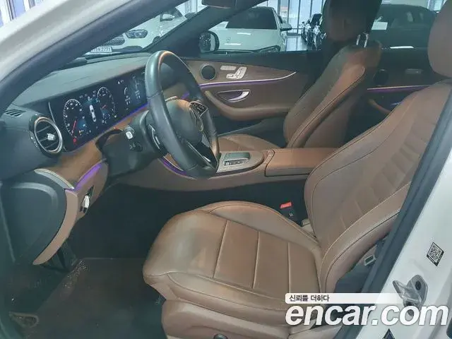 Mercedes-Benz E-Class 2023 — ფოტო 3/17