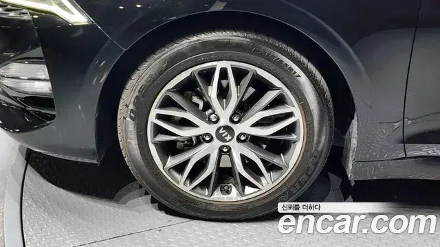 Kia K5 2020 — Şəkil 14/20