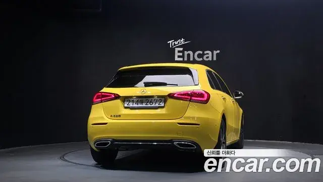 Mercedes-Benz A-Class 2022 — Photo 3/20