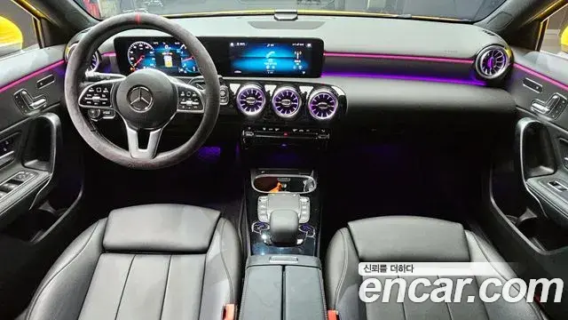 Mercedes-Benz A-Class 2022 — Photo 7/20