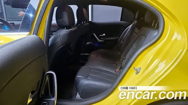 Mercedes-Benz A-Class 2022 — Photo 16/20