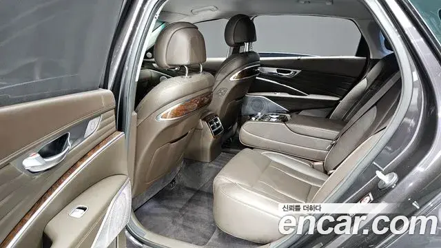 Kia The K9 2019 — ფოტო 4/20