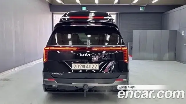 Kia Carnival 2024 — Photo 10/19