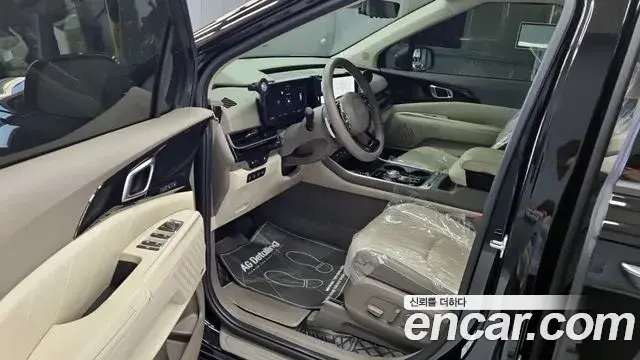 Kia Carnival 2024 — Photo 5/19