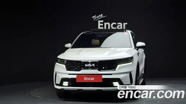 Kia Sorento 2023 — Şəkil 8/20
