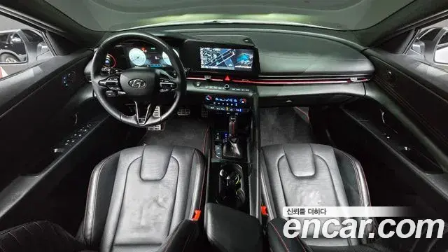 Hyundai The New Avante Hybrid 2021 — Photo 14/20