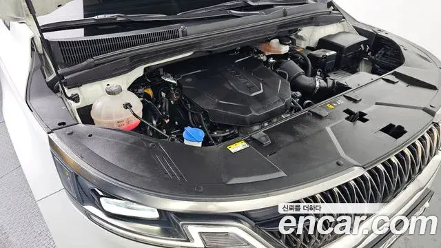Kia Carnival 2022 — Фото 6/20
