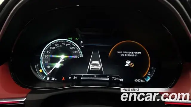 Genesis GV70 2021 — ფოტო 15/20