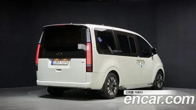 Hyundai Staria 2023 — Şəkil 7/20