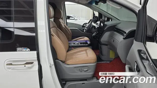 Hyundai Staria 2023 — Şəkil 5/20
