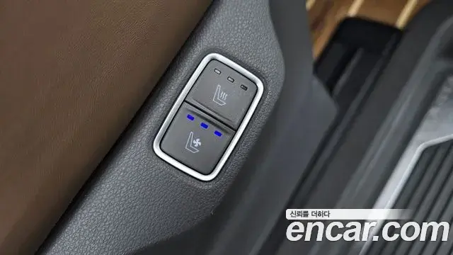 Hyundai Staria 2023 — Şəkil 13/20