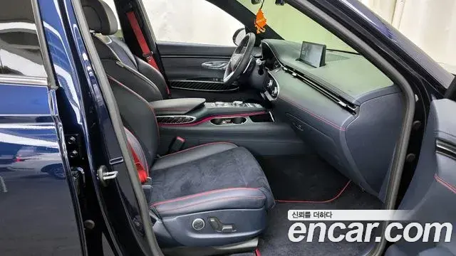 Genesis GV70 2021 — Şəkil 17/20