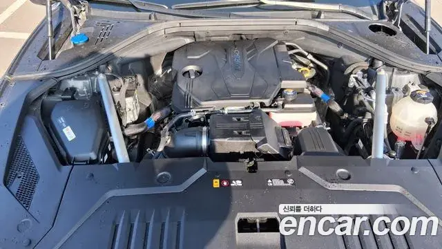 Genesis GV70 2021 — Şəkil 2/20