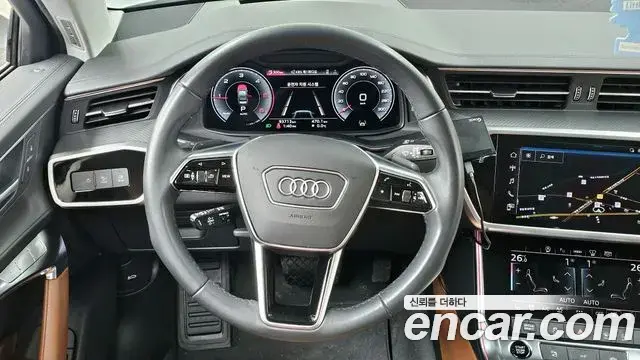 Audi A6 2022 — ფოტო 14/20