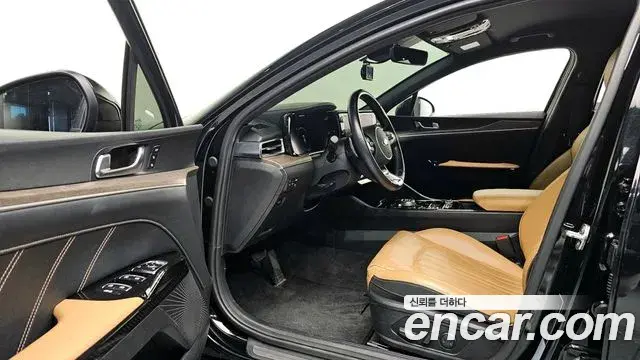 Kia K5 2020 — Photo 25/35