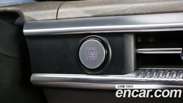 Kia K5 2020 — Photo 4/35