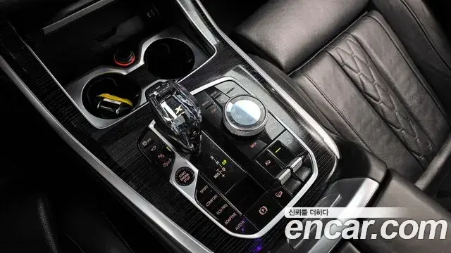 BMW X7 2019 — ფოტო 12/20