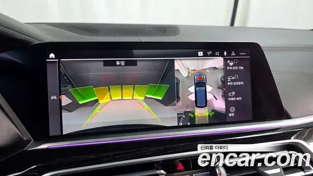 BMW X7 2019 — ფოტო 14/20