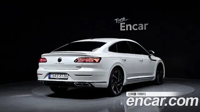 Volkswagen Arteon 2022 — ფოტო 19/20