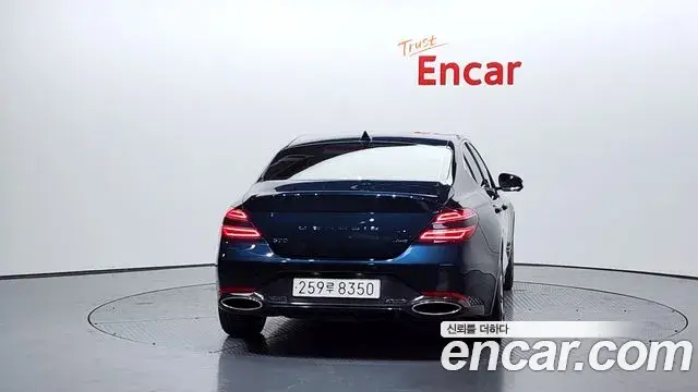Genesis G70 2023 — Photo 5/20