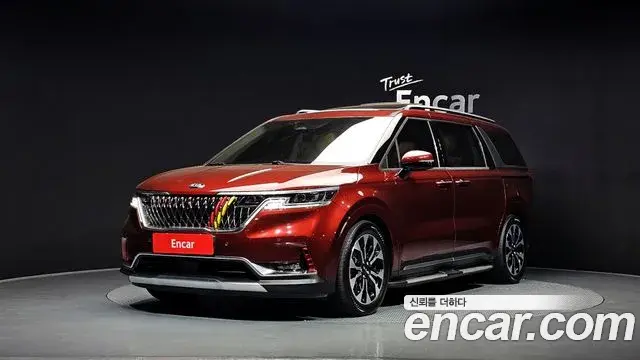 Kia Carnival 2020 — Фото 1/20
