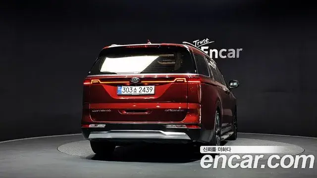 Kia Carnival 2020 — Фото 4/20