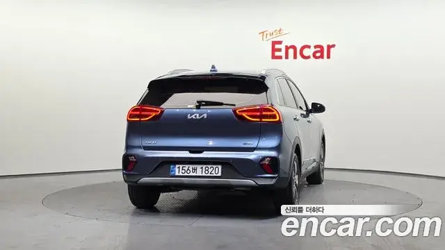 Kia Niro 2021 — Photo 4/20