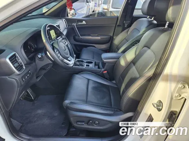 Kia Sportage The Bold 2020 — Photo 18/20