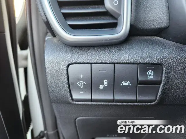Kia Sportage The Bold 2020 — Photo 7/20