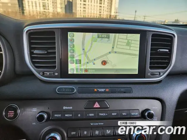 Kia Sportage The Bold 2020 — Photo 16/20