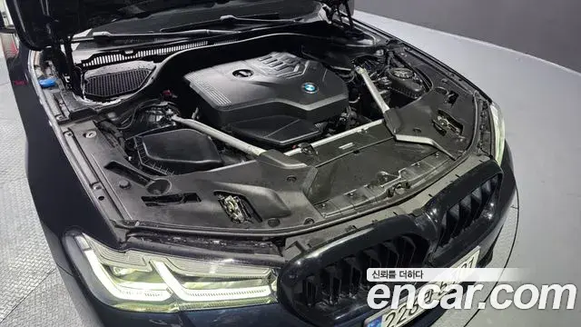 BMW 5 Series 2023 — Şəkil 4/20