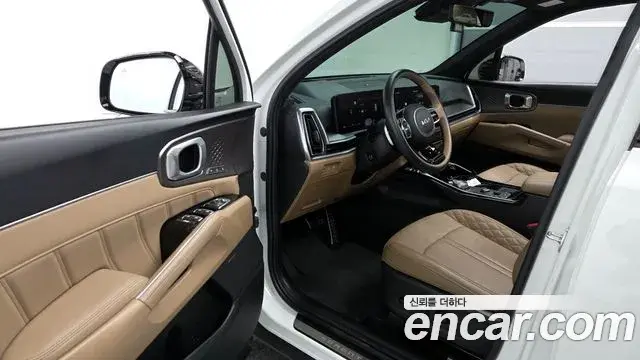 Kia Sorento 2023 — Photo 5/20