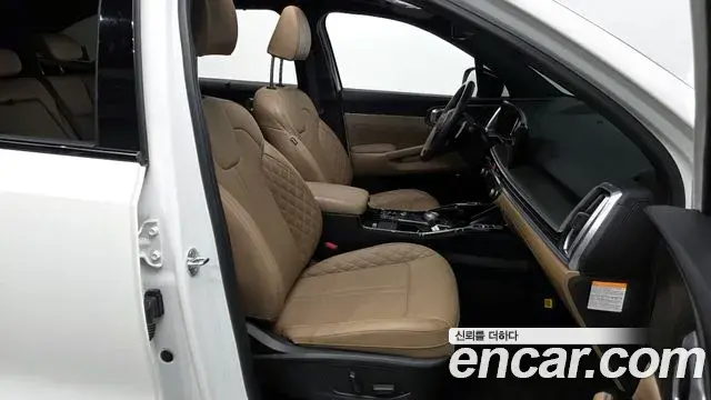 Kia Sorento 2023 — Photo 12/20
