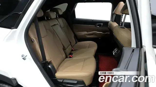 Kia Sorento 2023 — Photo 17/20
