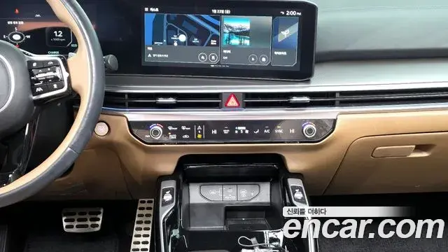 Kia Sorento 2023 — Photo 13/20
