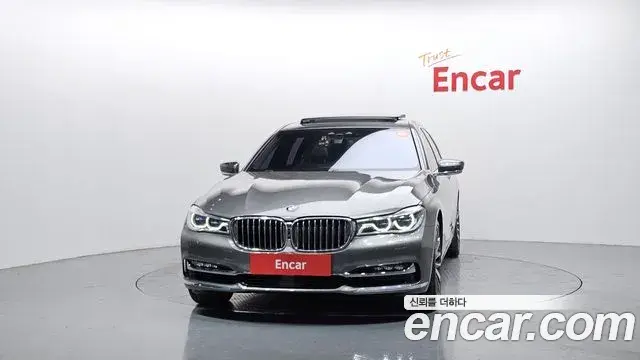 BMW 7 Series 2018 — ფოტო 2/20