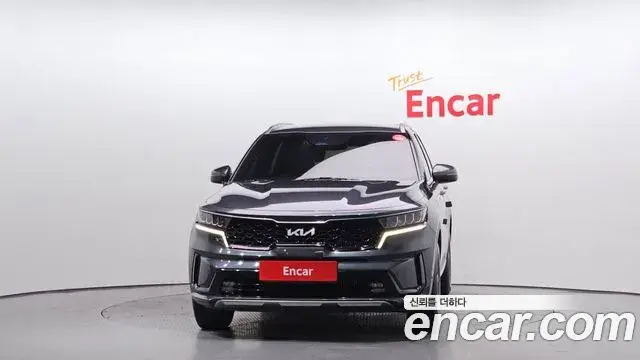 Kia Sorento 2022 — Фото 3/20
