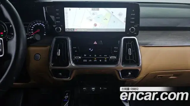 Kia Sorento 2022 — Фото 14/20