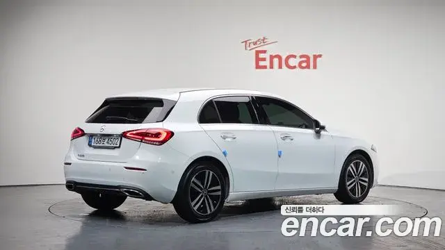 Mercedes-Benz A-Class 2021 — Photo 11/20