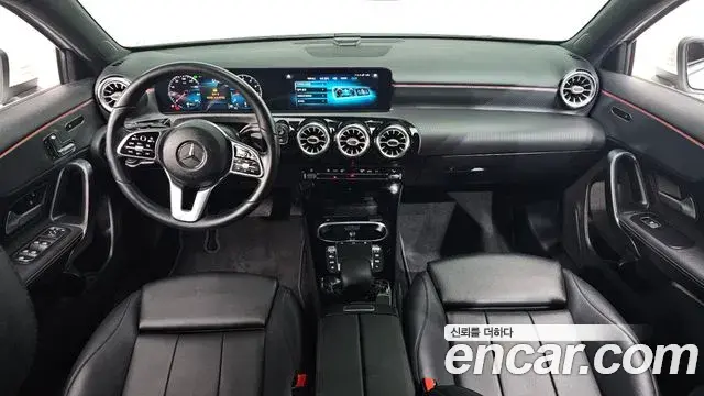 Mercedes-Benz A-Class 2021 — Photo 13/20