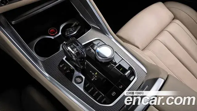 BMW X6 2021 — ფოტო 18/20